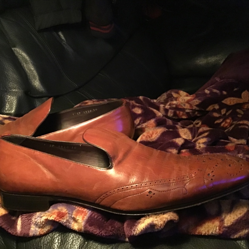 Prada light brown slip on’s - Picture 5 of 9